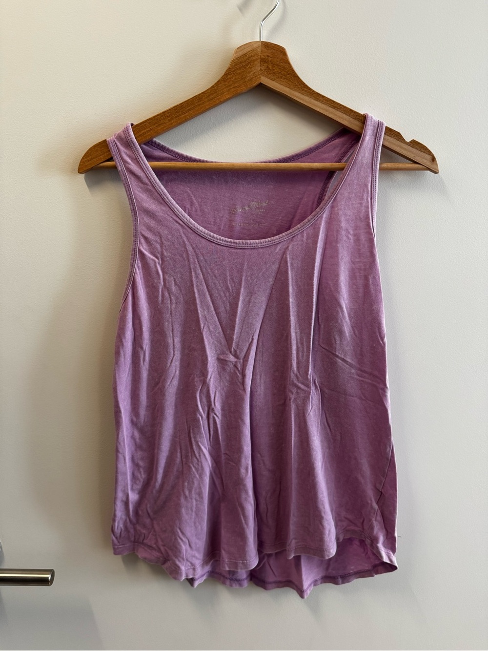 Universal Thread Women's Lavender Tank Top - Lightweight Scoop Neck